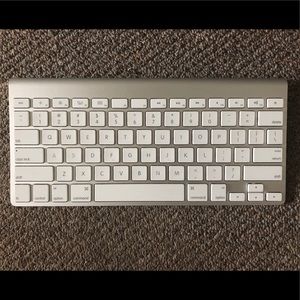 Wireless Apple Keyboard